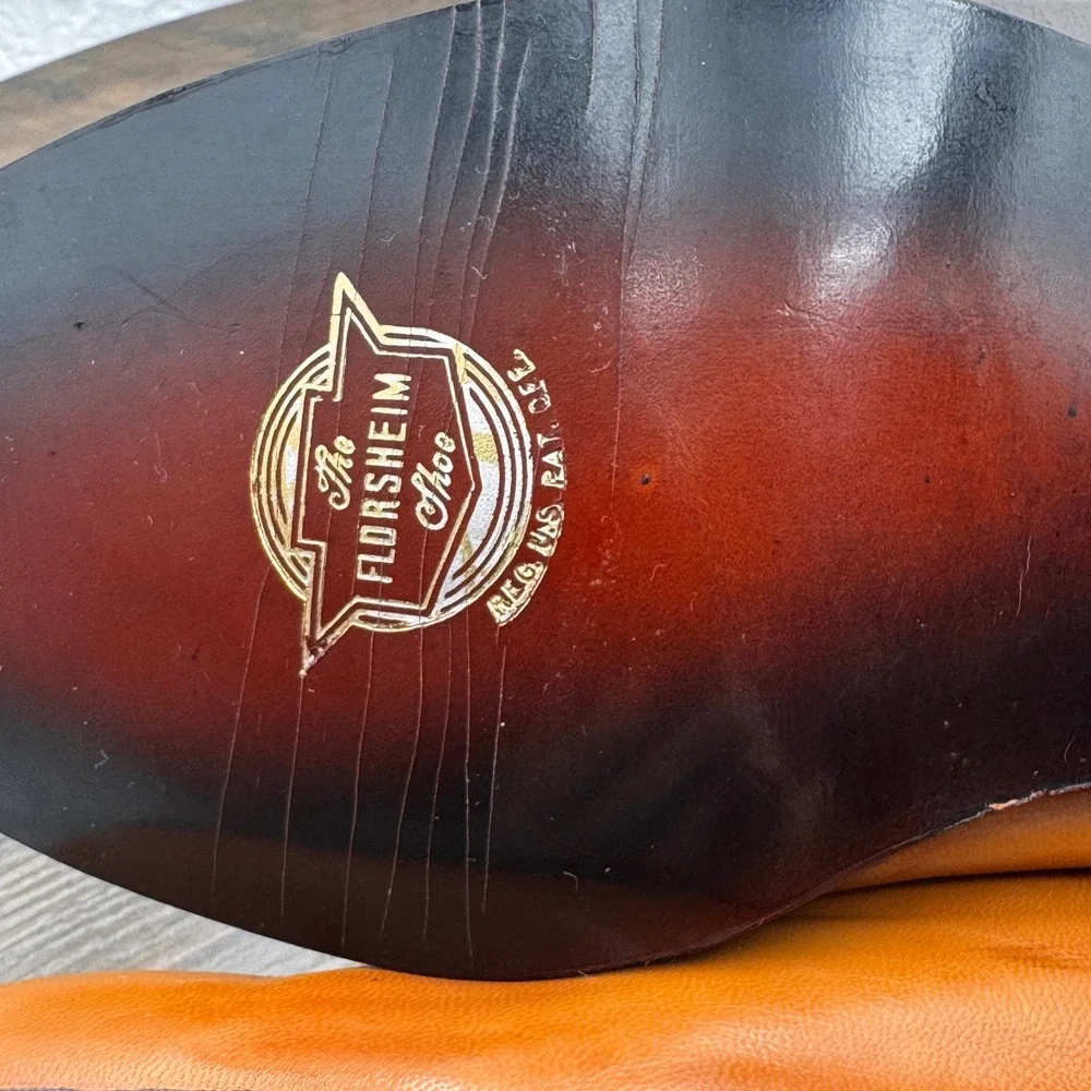NOS Vintage 70s Florsheim Duke Leather Boots 11 D Gold Tan Side Zip Beatle NIB⁠
